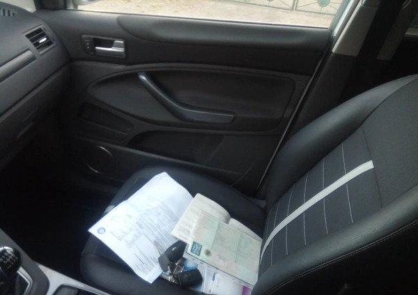 Ford Kuga cena 39500 przebieg: 231651, rok produkcji 2011 z Raciąż małe 172